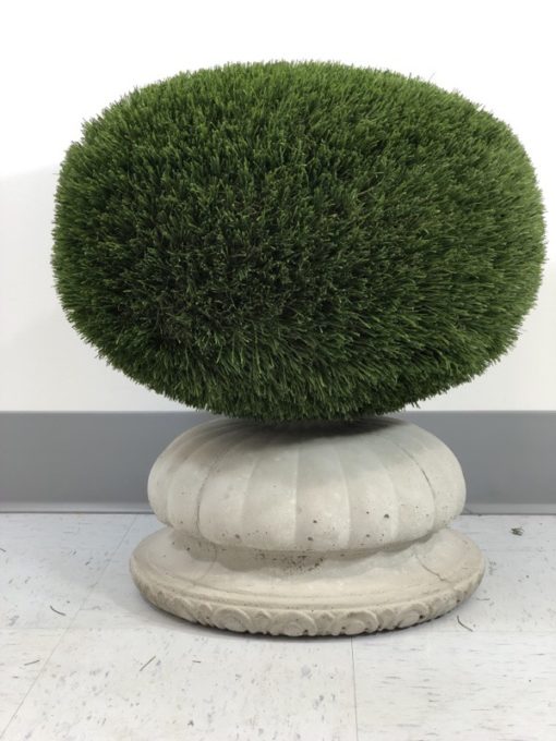 Elite series green artificial bush.